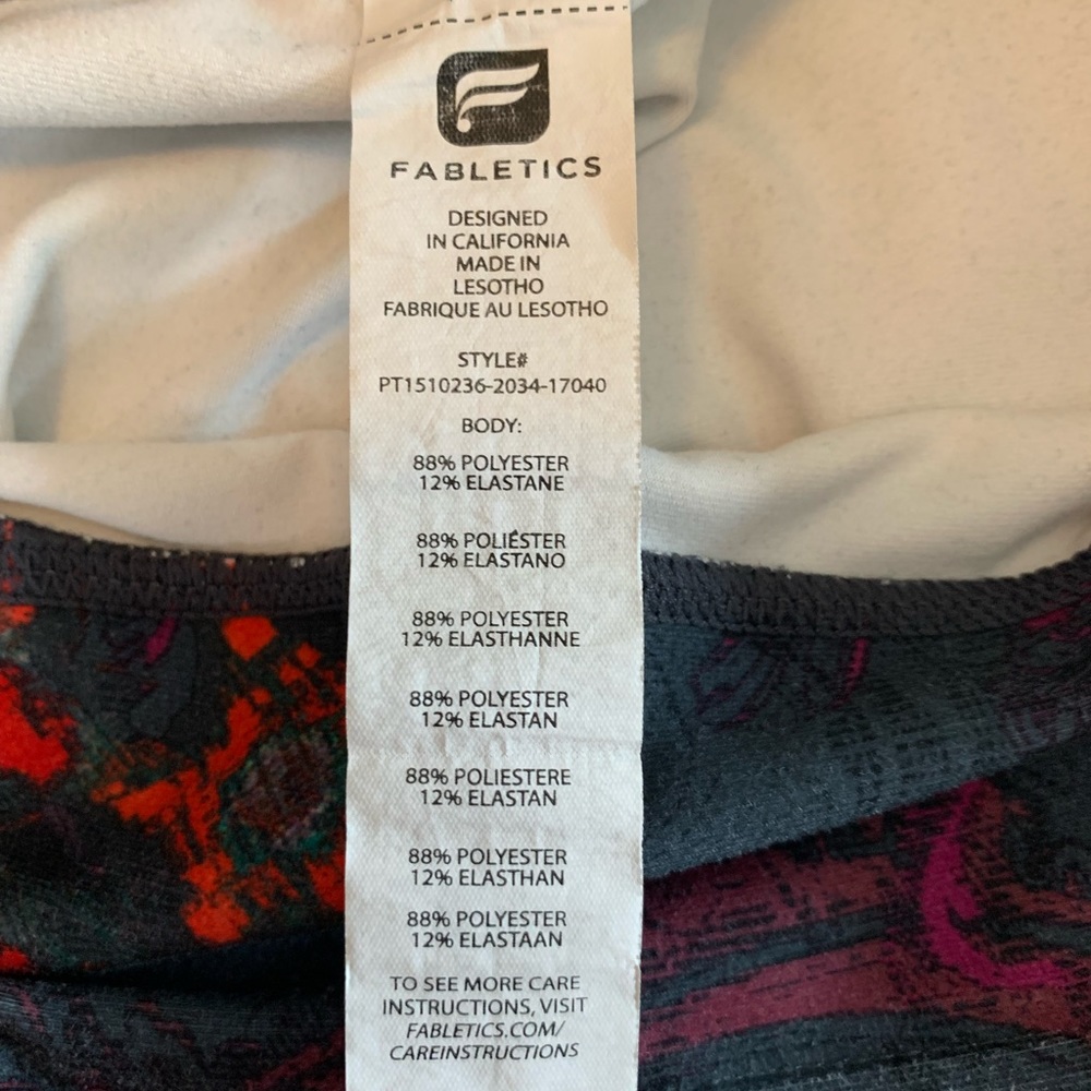Fabletics Athletic Capris - Picture 4 of 13